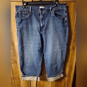Levi's 515 Blue Denim Capri Jeans